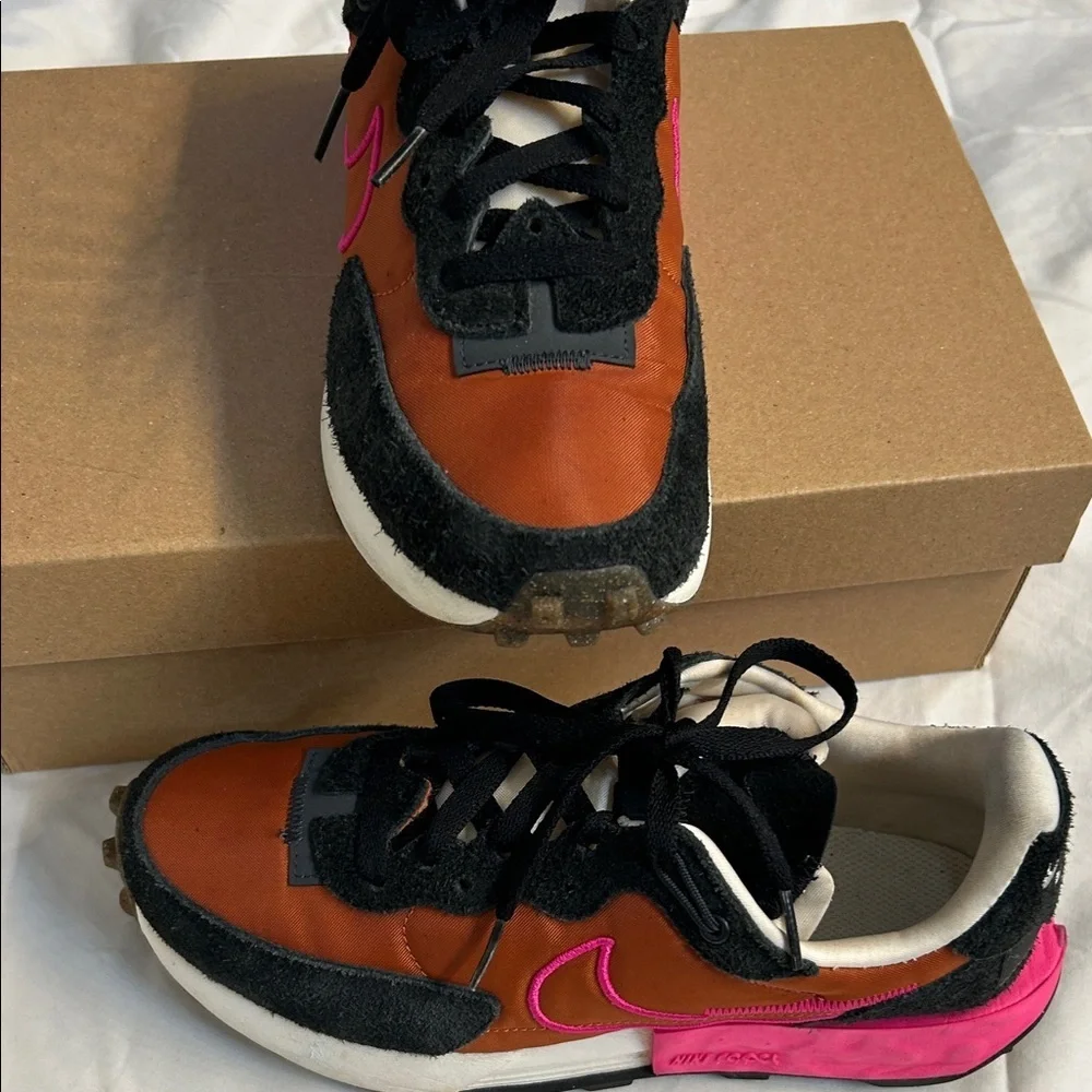 Nike Waffle One Sneakers Women’s Size 7.5 Black Brown Pink Running Shoes